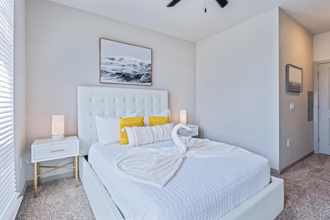 Central Avenue 2 Bed Mins From Tropicana Field St. Petersburg Exteriör bild